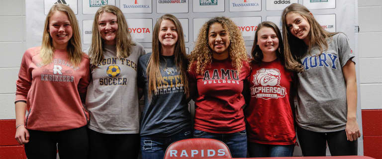 Development Academy and CRYSC Girls put pen to paper on National Signing Day - https://colorado-mp7static.mlsdigital.net/images/GirlsSigning.jpg