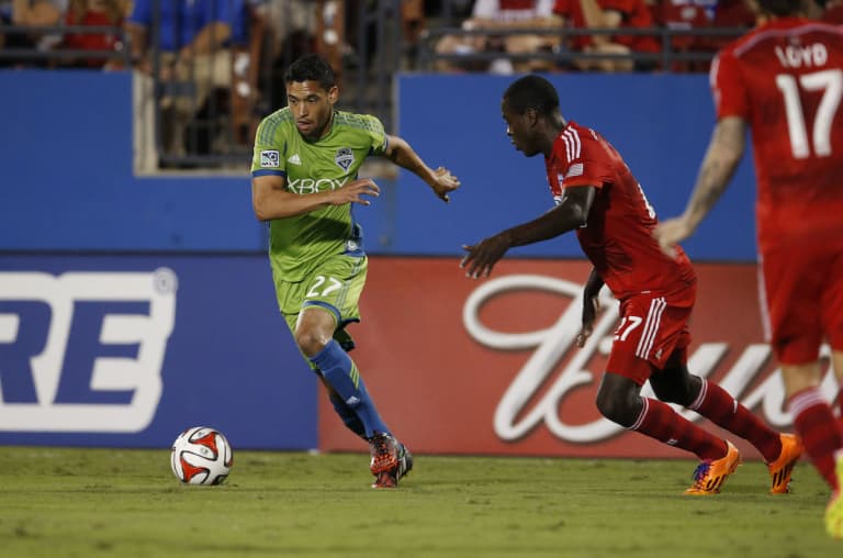 Lamar Neagle fitting in and settling down in Washington -