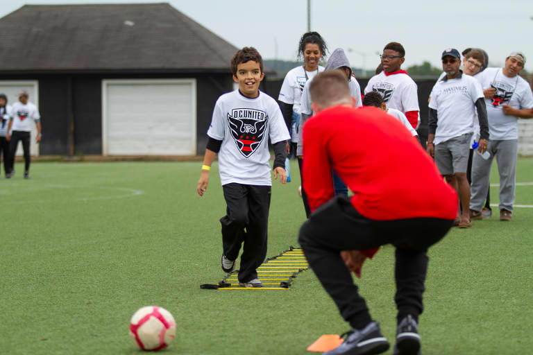 Opare hosts annual Dreams for Kids D.C. youth soccer clinic -