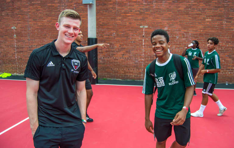 United unveil new mini-pitch in Petworth  -