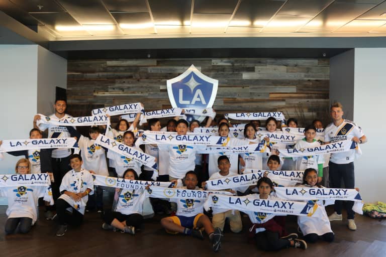LA Galaxy Foundation host Protect the Pitch field trip for local grade school  -
