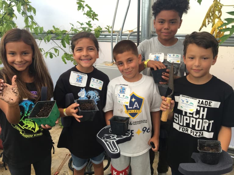 LA Galaxy Foundation hosted Champion Project School Carson Street Elementary for a Protect the Pitch Field Trip -