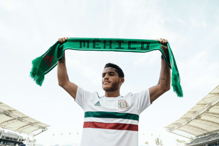 ¡Espectacular! Mexico unveils away jersey for the 2018 FIFA World Cup in Russia -