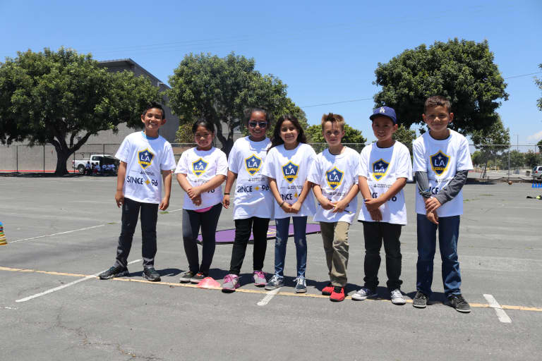 LA Galaxy introduce soccer clinics to Carson schools as part of Champion Project -