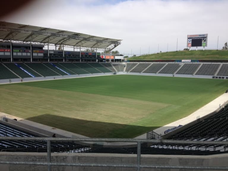 A look at The Home Depot Center field [UPDATED]  -
