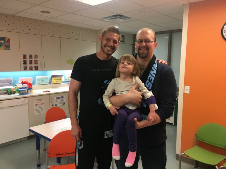 Matt Lampson Visits Children’s MN -