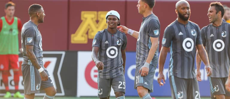 Notebook: Minnesota Encouraged by 3-5-2 Formation’s Early Results -