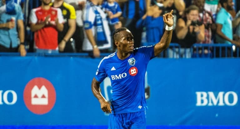 AT&T Goal of the Week nominees: Vote for Drogba! - //montreal-mp7static.mlsdigital.net/mp6/drogba%20saluting%20fans.jpg