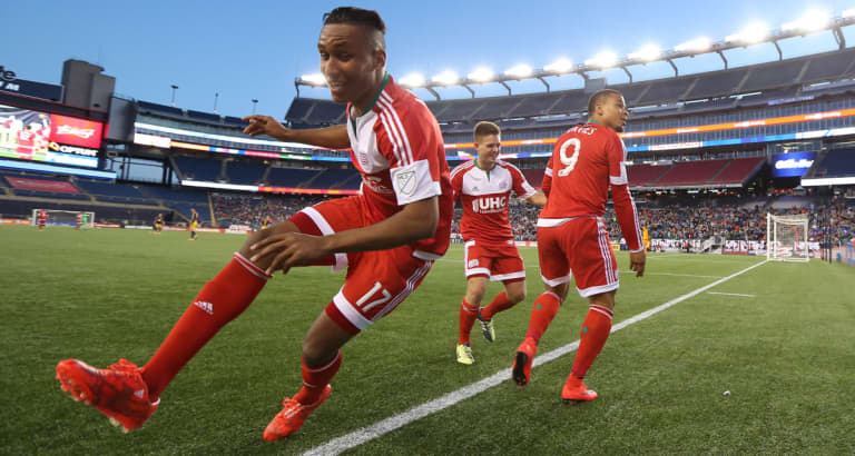 Top 10: Recapping the best on-field moments from the Revolution’s 2015 season - //newengland-mp7static.mlsdigital.net/elfinderimages/top10/10_top10_ole.jpg