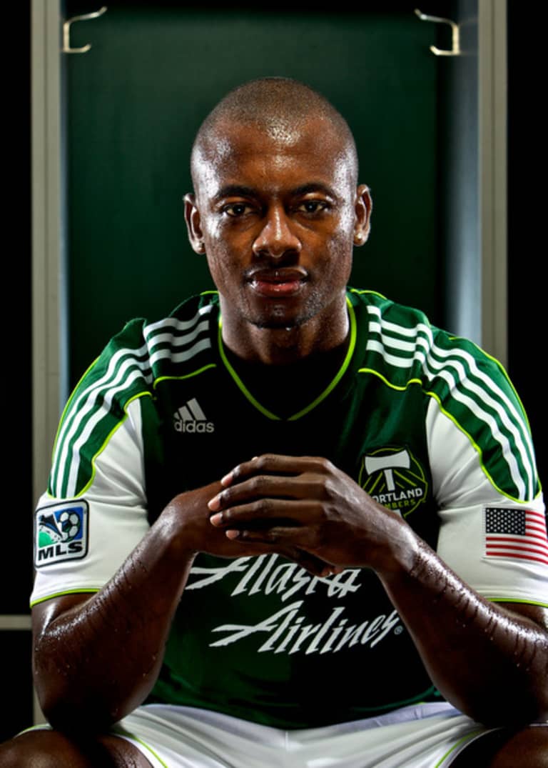 Hanyer Mosquera acclimates to new home while patrolling Timbers back line -