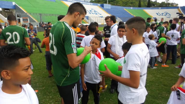 CONCACAF Champions League | Portland Timbers take time to give back while in Honduras -