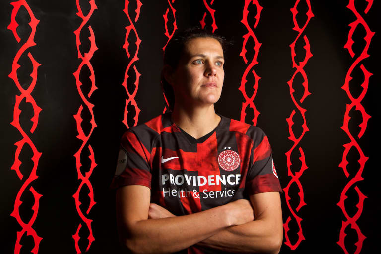 Thorns in France: Les Portraits | Christine Sinclair: The Last Goal -