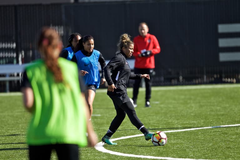 For Thorns FC forward Meg Morris, an injury won't keep her from soccer: "This is what I love" -