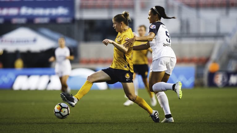 Utah Royals FC Staves Off N.C. Courage in Scoreless Draw -