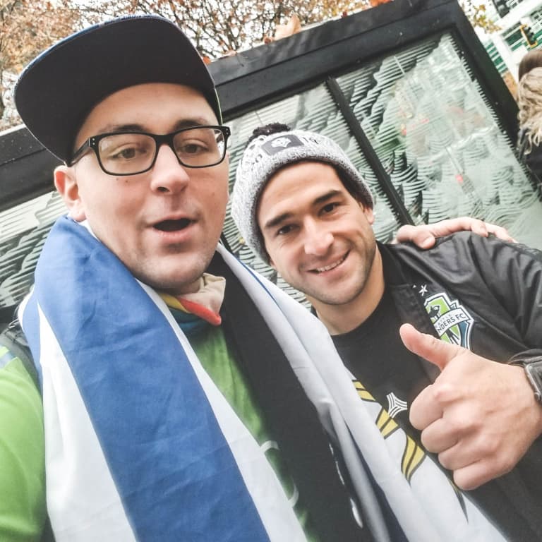 Sounders Family: Supporter Sean Foster let Nicolás Lodeiro borrow his Uruguay flag after MLS Cup -