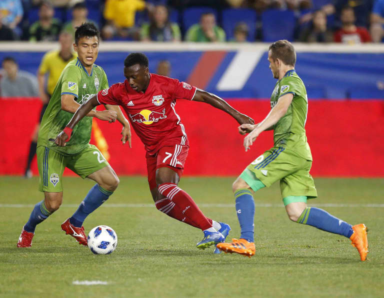 Seattle Sounders fight hard, but can’t quite generate enough in loss to New York Red Bulls -