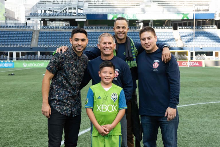 Seattle Sounders midfielder Alex Roldan surprises, lifts spirits of Tacoma boy severely injured in hit-and-run -