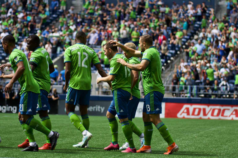 Seattle Sounders, New England Revolution battle to eventful 3-3 draw at CenturyLink Field -