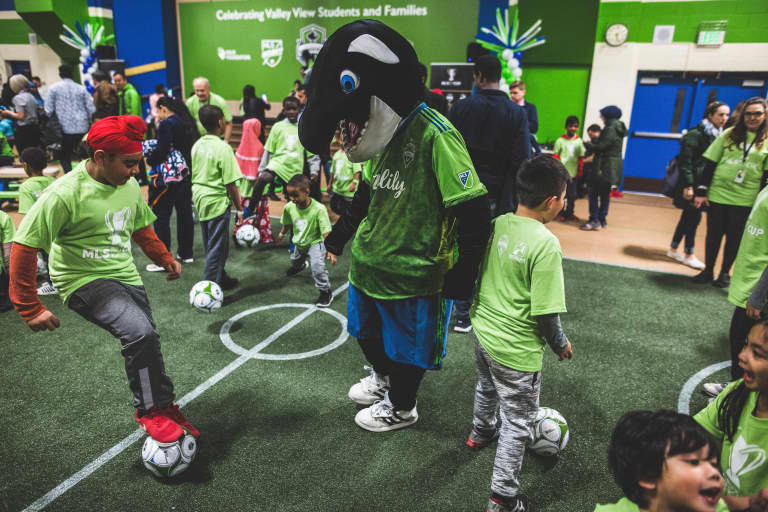 Seattle Sounders FC, RAVE Foundation & MLS WORKS unveil 2019 MLS Cup Legacy Project at Valley View Early Learning Center -