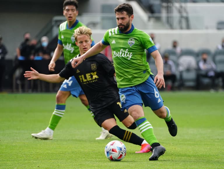 SEAvLAFC 101: Everything you need to know when Seattle Sounders host LAFC in Week 5 -