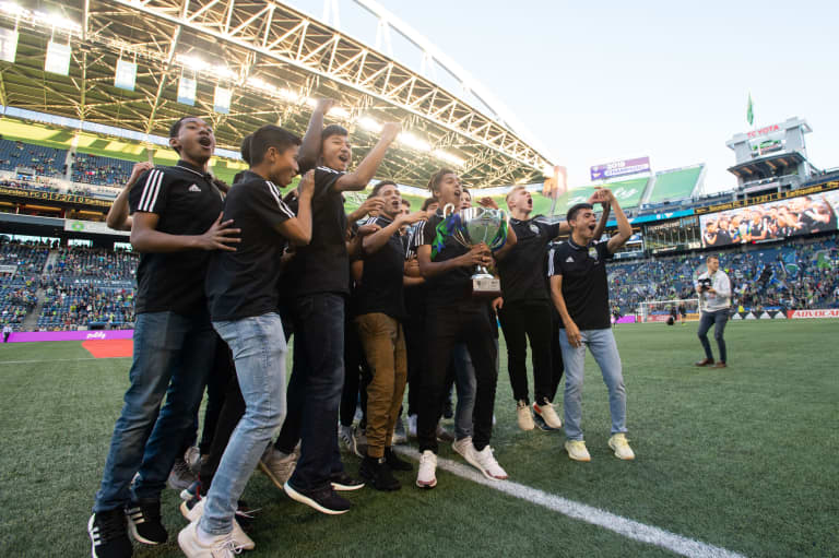 Seattle Sounders Academy U-17s honored at CenturyLink Field ahead of San Jose Earthquakes match -