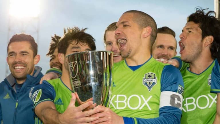At long last, Brad Evans, Osvaldo Alonso and Zach Scott arrive at first MLS Cup with Seattle - https://league-mp7static.mlsdigital.net/styles/image_default/s3/images/11-27-SEA-alonso-trophy.jpg