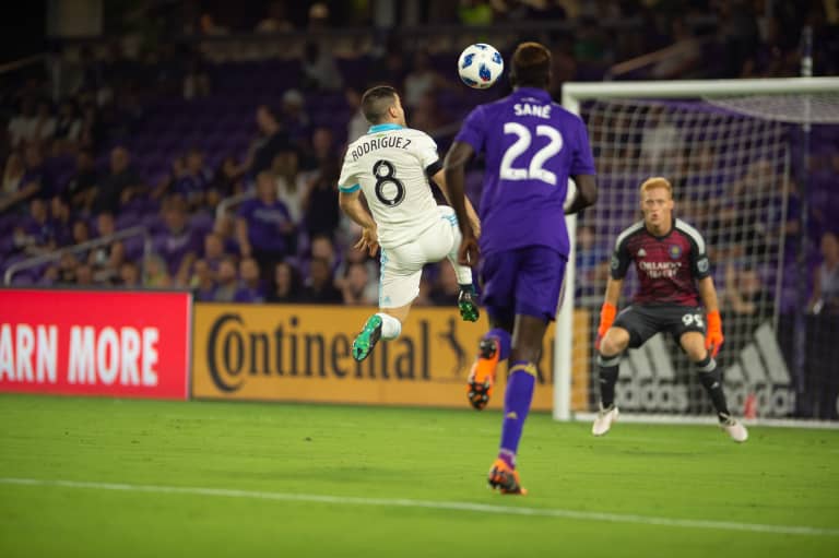 Seattle Sounders defeat Orlando City SC 2-1, clinch 10th consecutive playoff berth -