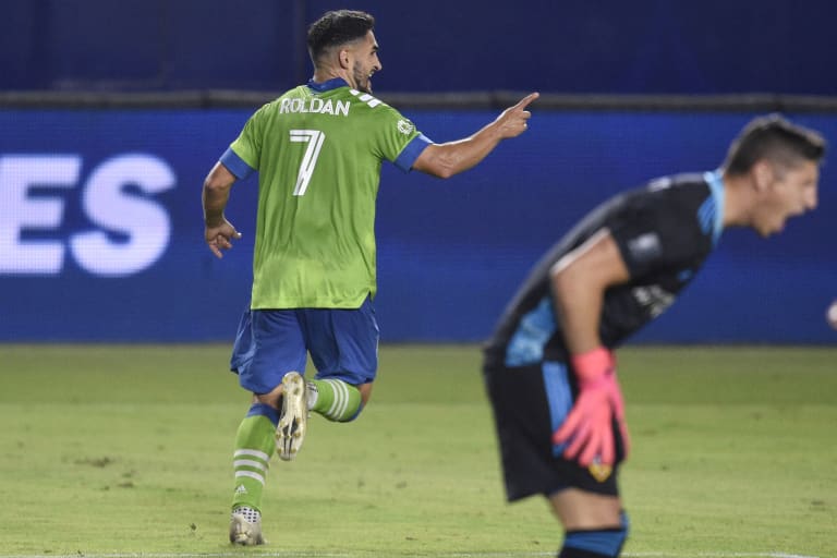 Seattle Sounders midfielder, Los Angeles native Cristian Roldan relishes big performance over Galaxy -