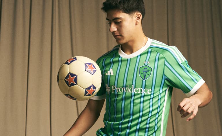 Obed Vargas juggling a ball in The Anniversary Kit