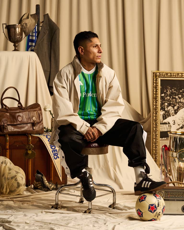 Raúl Ruidíaz posing in lifestyle shot for The Anniversary Kit