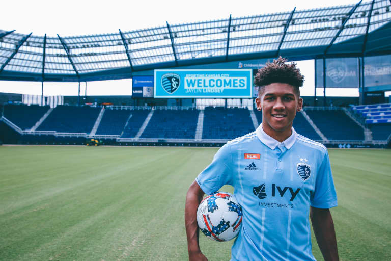 Sporting KC signs 17-year-old defender Jaylin Lindsey as Homegrown Player -