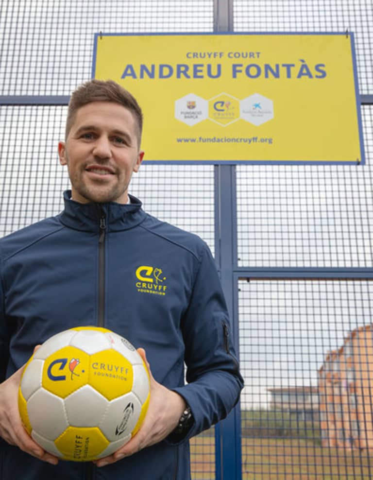 Sporting KC defender Andreu Fontas inaugurates new Cruyff Court in collaboration with the Johan Cruyff Foundation -
