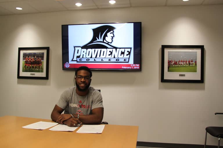 Three academy players sign National Letter of Intent -