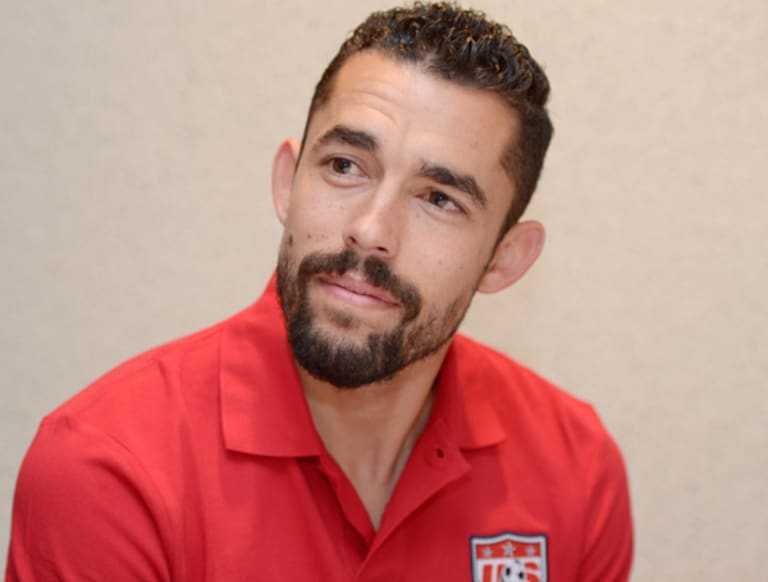 How does USMNT draw more Hispanic fans? Herc Gomez shares his thoughts -
