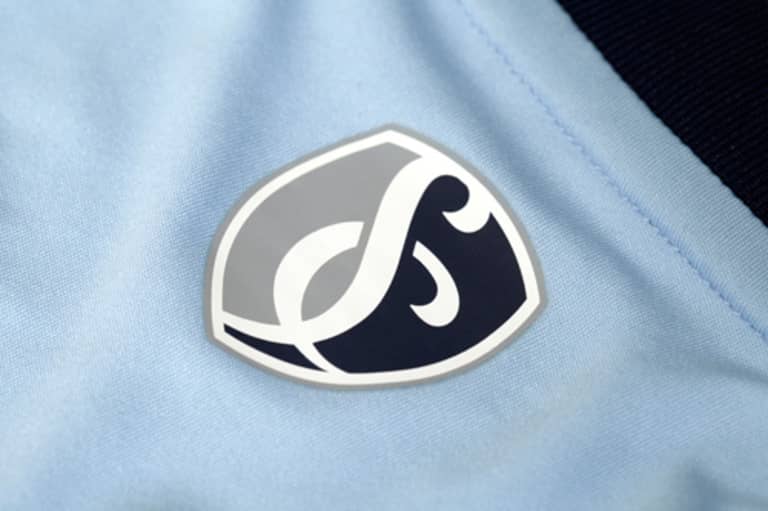Jersey Week: Sporting KC's new kit makes clear they're a two-state club -