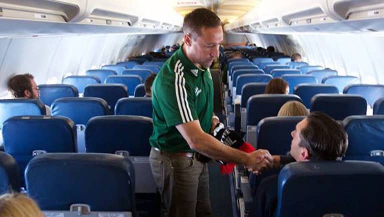 Portland Timbers fans get engaged, then travel to Toronto with team | SIDELINE  -