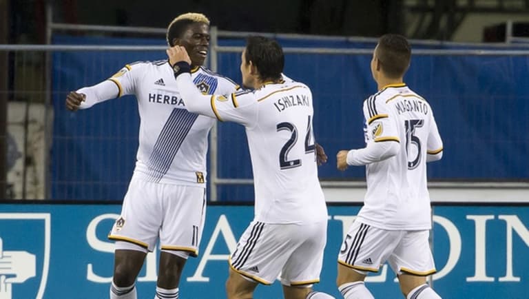 LA Galaxy survive New England visit, but at a cost as injury count rises: "This game tonight was hectic"  -