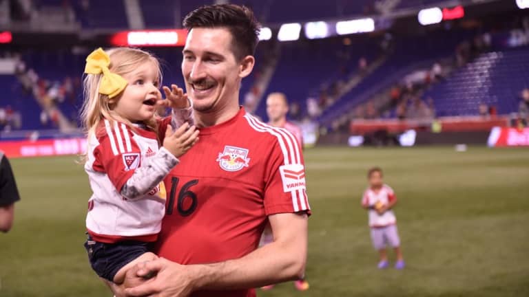 Daddy day: These photos of Red Bulls and their kids will melt your heart - https://league-mp7static.mlsdigital.net/styles/image_landscape/s3/images/Kljestan-and-kid.jpg