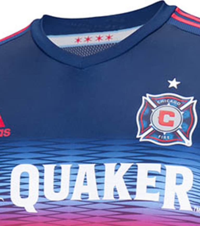 Jersey Week 2014: Chicago Fire introduce new home kit with plenty of more blue -