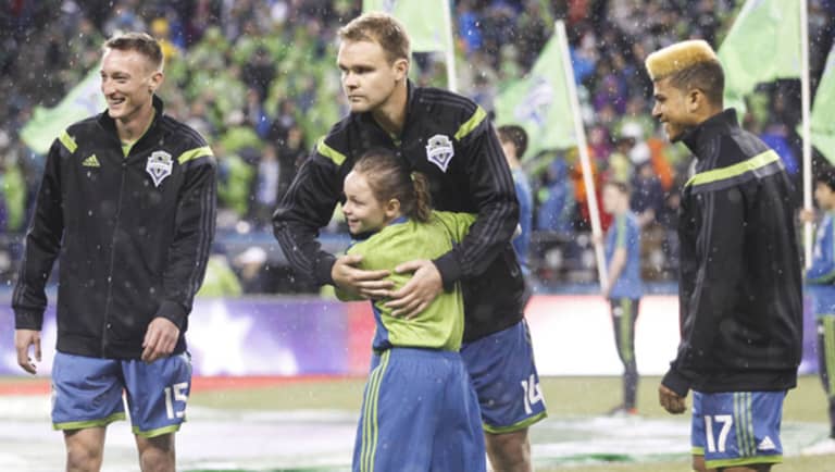 Air Marshall: Revitalized Chad Marshall quietly anchors Seattle Sounders' trophy quest -