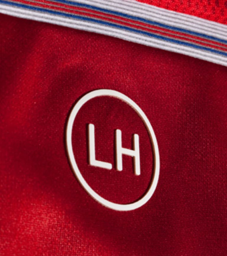 Jersey Week 2014: FC Dallas say goodbye to hoops, introduce new all-red home kits -