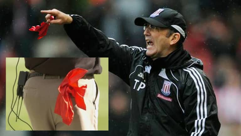 EPL coach wants NFL challenge flags in soccer -
