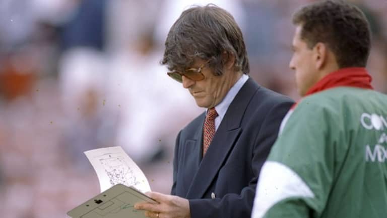 Gringo Report: Milutinovic says it's all going Mexico's way -