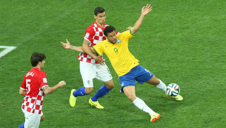 You Make the Call: Did referee make right call by awarding penalty kick to Brazil vs. Croatia? -