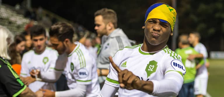 "Father-son relationship" brings CONCACAF star Oalex Anderson to Seattle - https://league-mp7static.mlsdigital.net/images/Oalex-S2.jpg