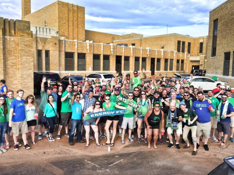 Dallas Beer Guardians meet the Grid: FC Dallas new’ USL affiliation signals the continuation of a beautiful friendship - https://league-mp7static.mlsdigital.net/images/thegridokcenergy.jpg?null