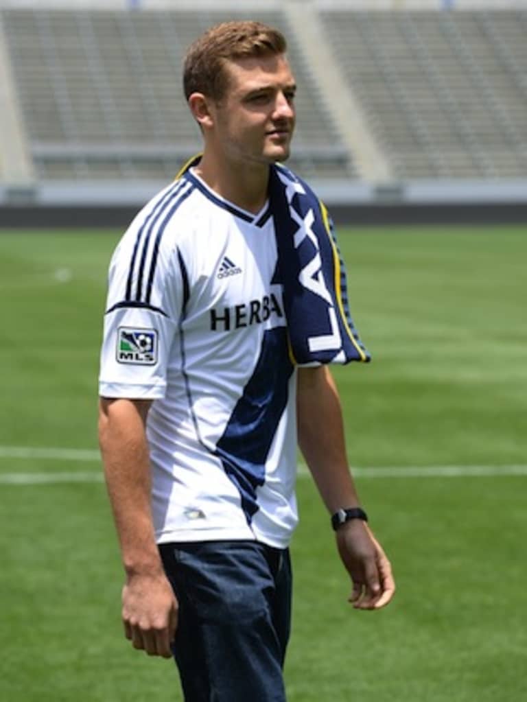 Robbie Rogers, LA Galaxy teammates open up about decision to return to soccer, what he'll face in MLS -