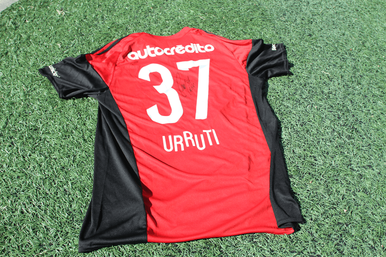 Follow FC Dallas and Newell's Old Boys on Social and Win an Autographed Maxi Urruti Jersey -