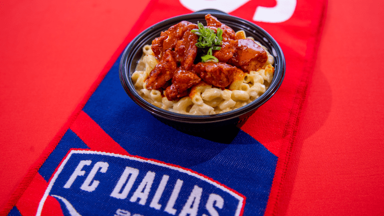 Hot Chicken Mac N Cheese with Casa M Spice 1 - ToyotaStadiumEats 2023