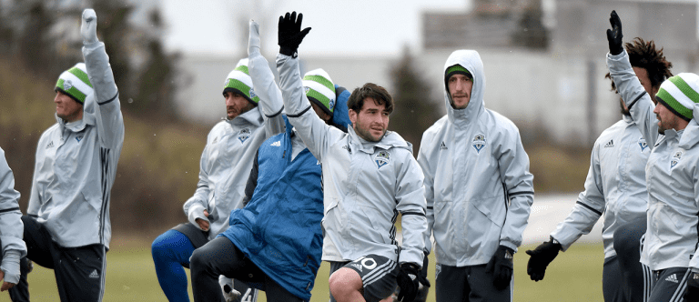 Bobby Warshaw's advice for young players in MLS: Chase the chances - https://league-mp7static.mlsdigital.net/images/Lodeiro-stretching.png